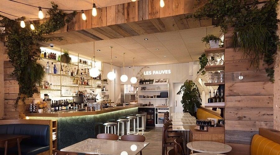 Déjeuner chez les fauves