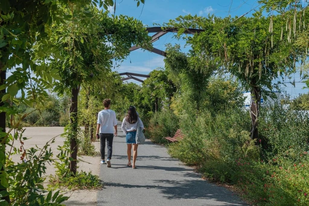 Promenade au parc aux angéliques et quais de Bordeaux