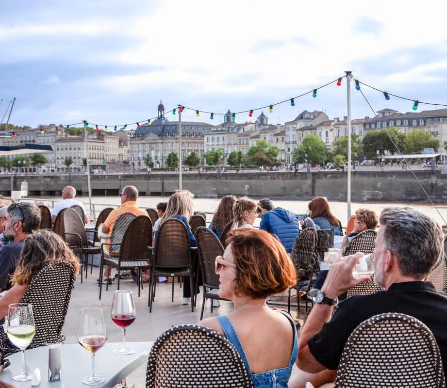 🍇 Promenade gourmande : Croisière vin & canelé sur la Garonne