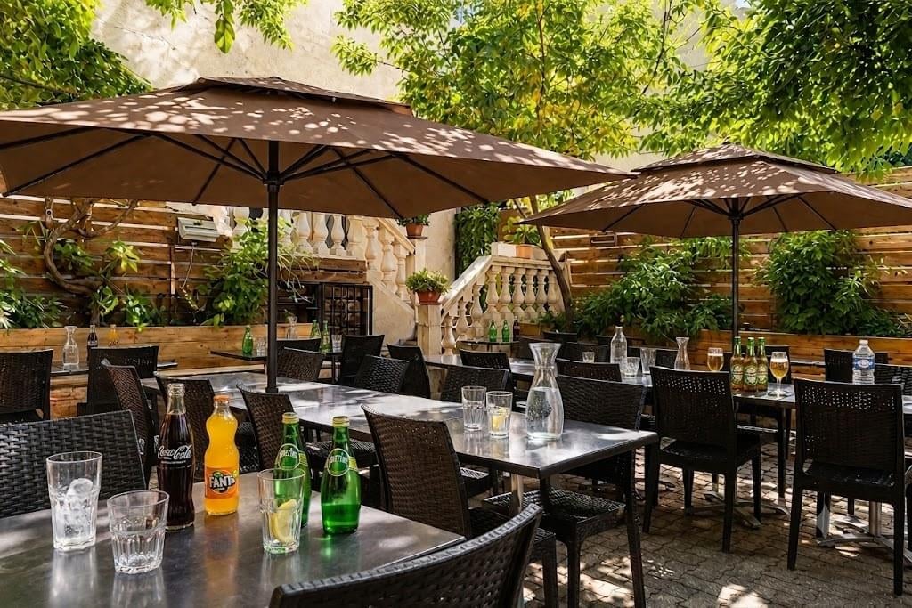 đ° GoĂ»ter en terrasse cachĂ©e âđż