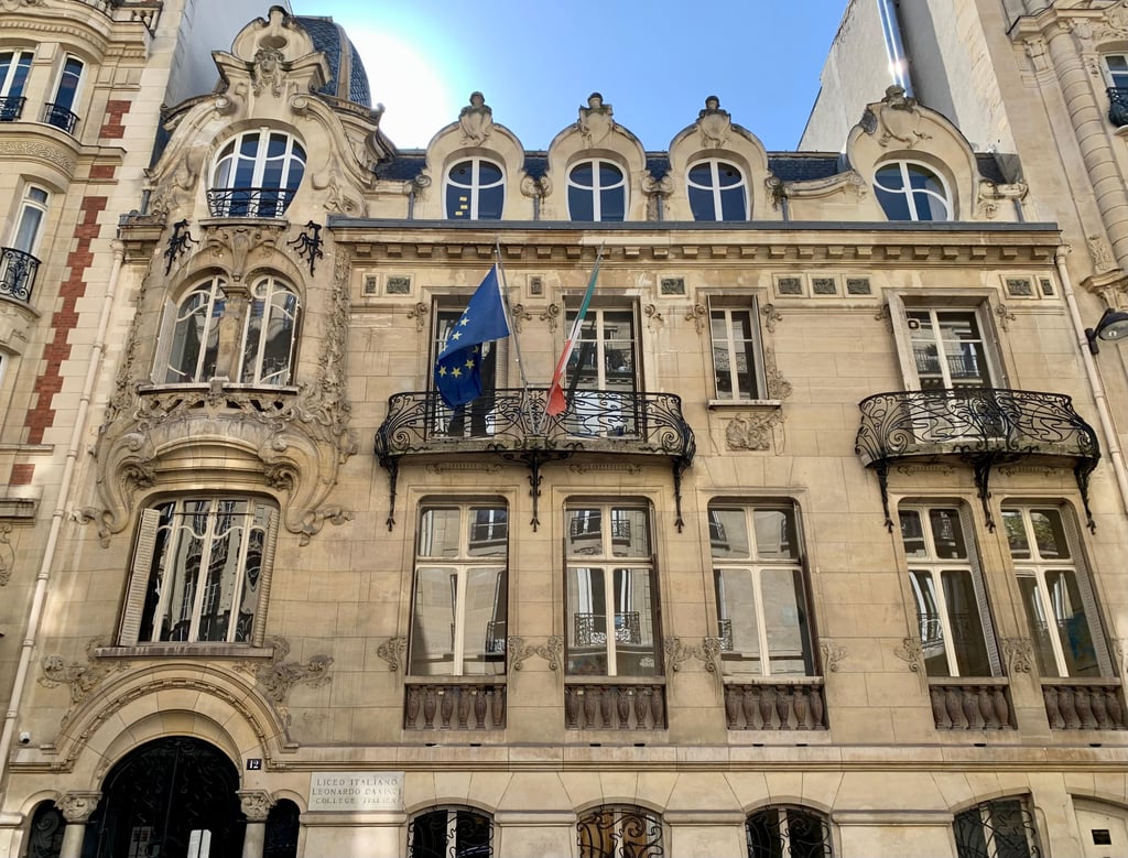 Floraison d'art nouveau et d'art déco dans le 7ème arrondissement