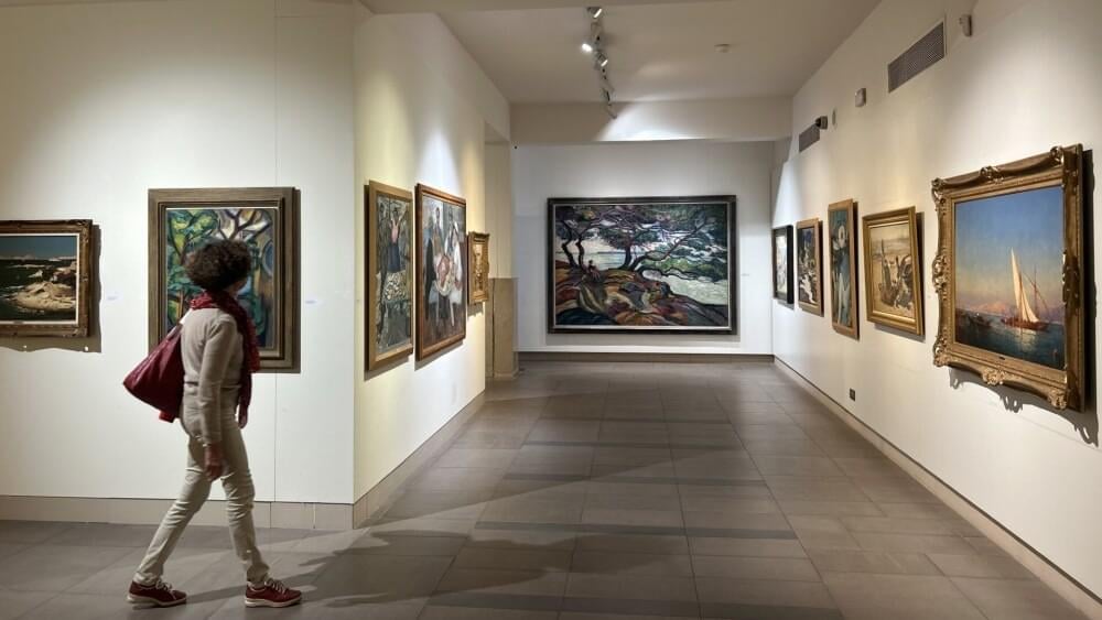 Exposition au musée regards de Provence