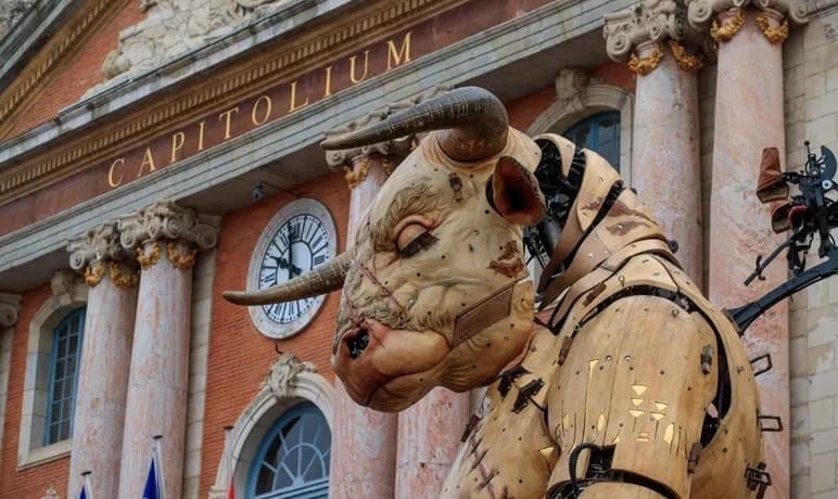 Spectacle de rue : Le gardien du temple (Opéra urbain)
