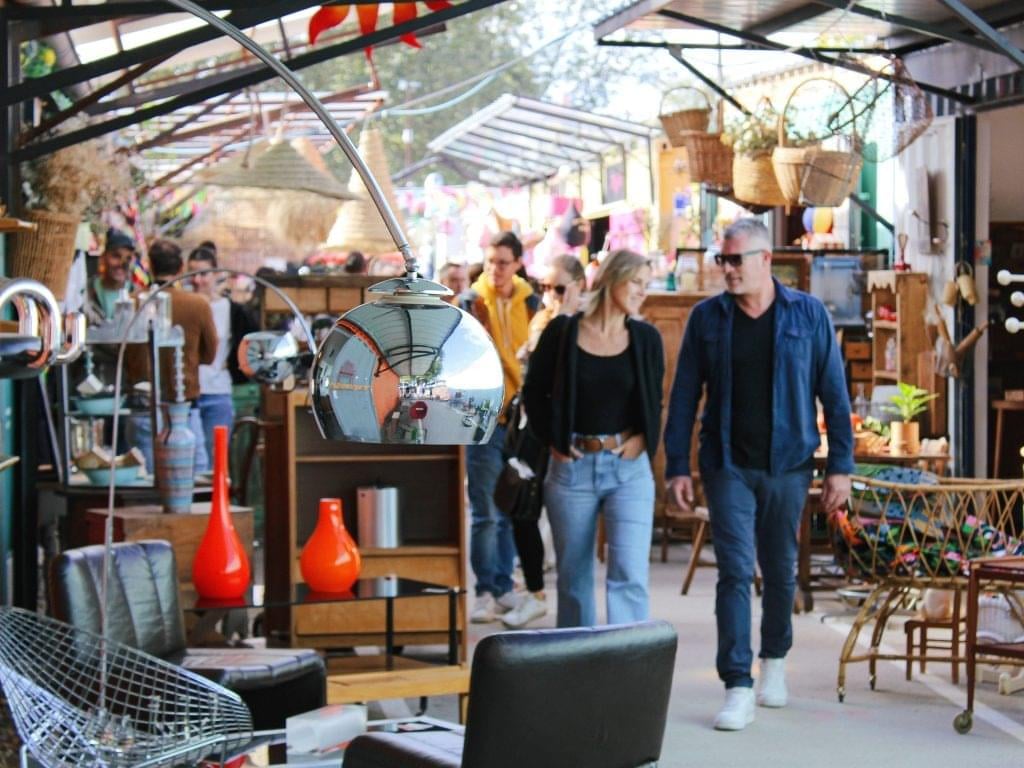 🏺 Flânerie : Matinée chine et brocante aux Puces du Canal 