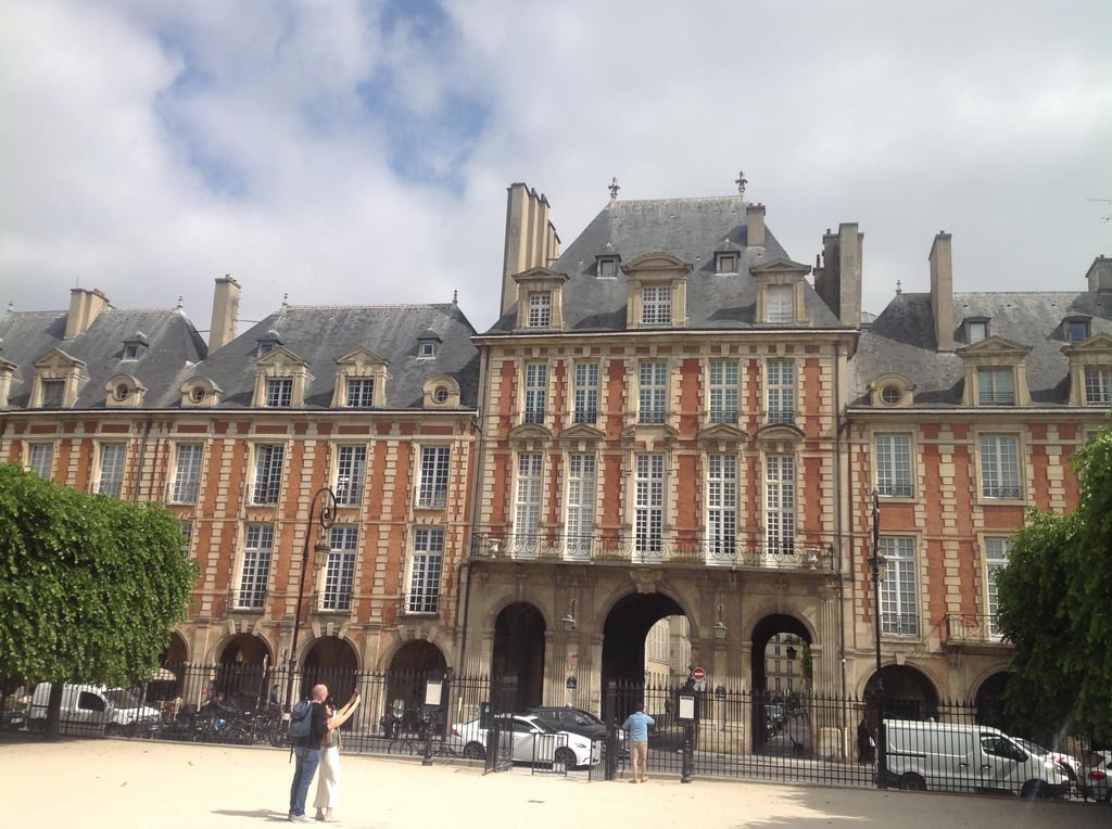 Les Fastes du Marais, ses Joutes, ses Duels, ses Crimes réels ou fictifs.