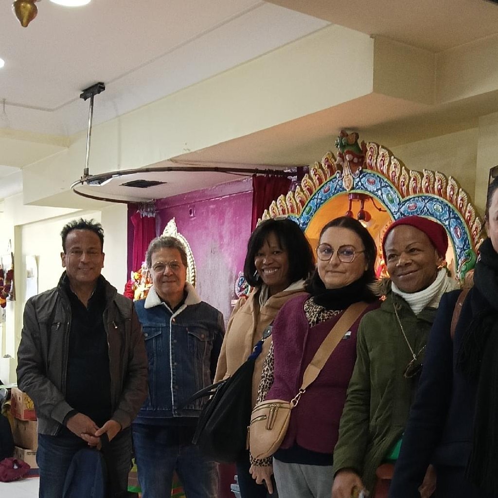 Autour de l' un des plus vieux axes de Paris+Repas Convivial