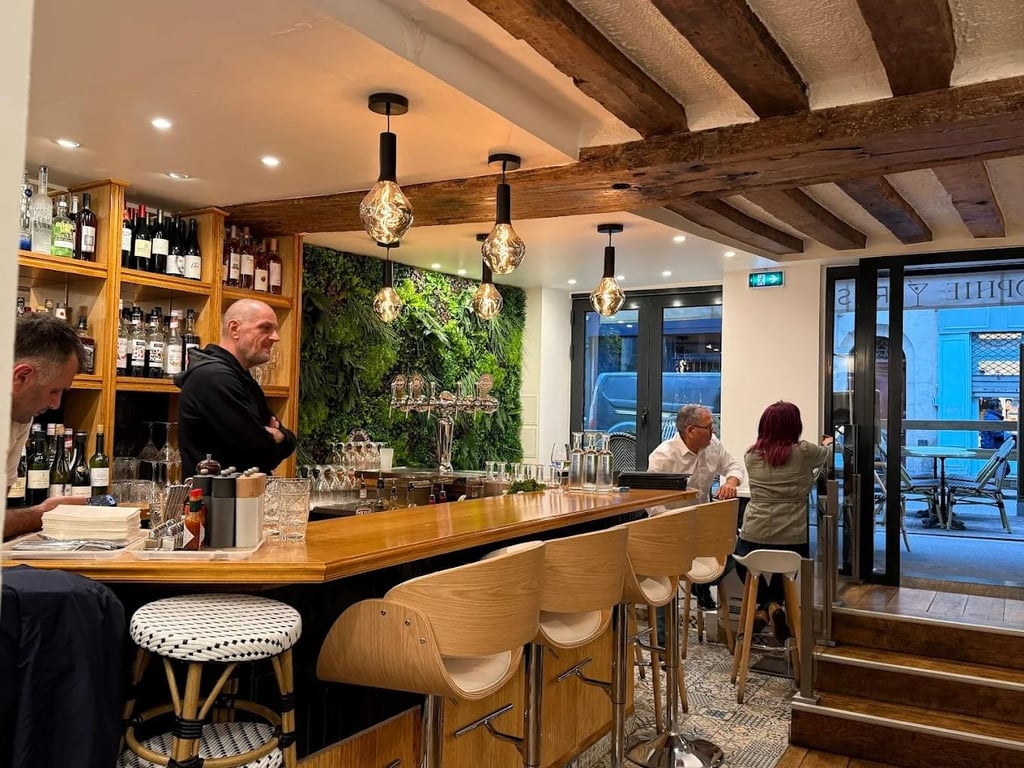 Le Déjeuner Colette – Chez Sophie