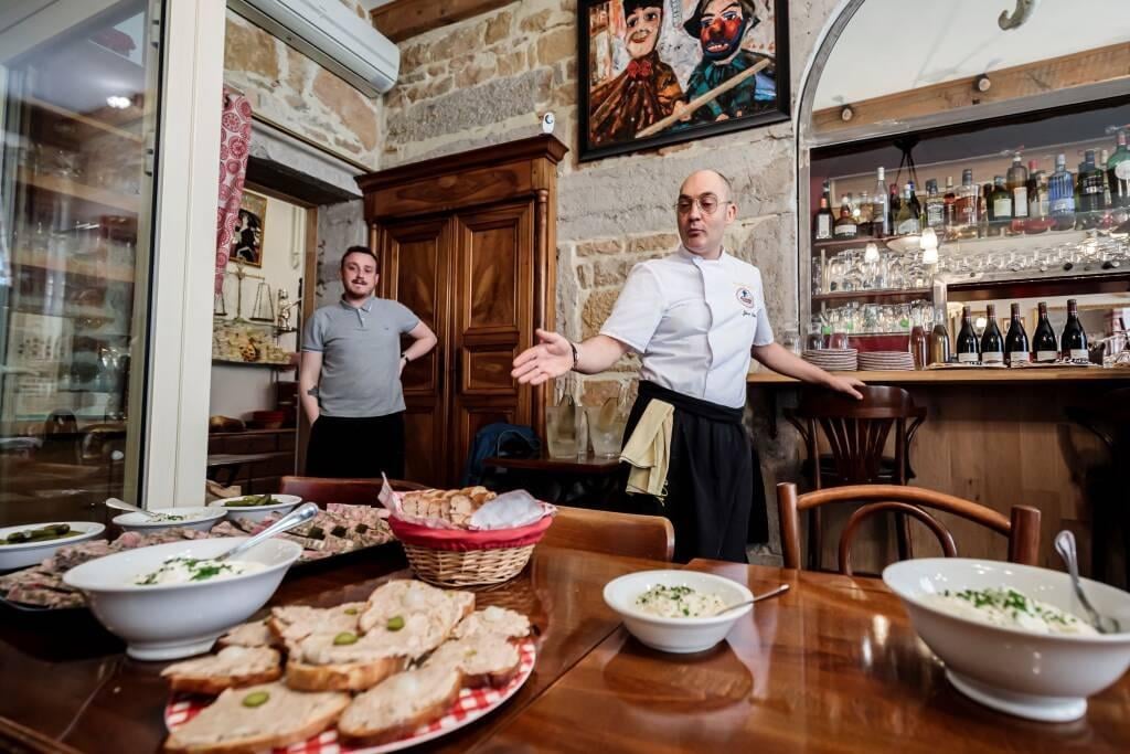 Dîner lyonnais au poêlon d'or