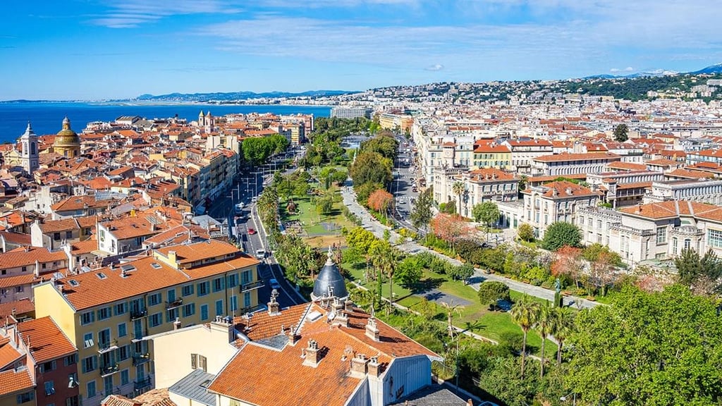 Balade sur la promenade du paillon