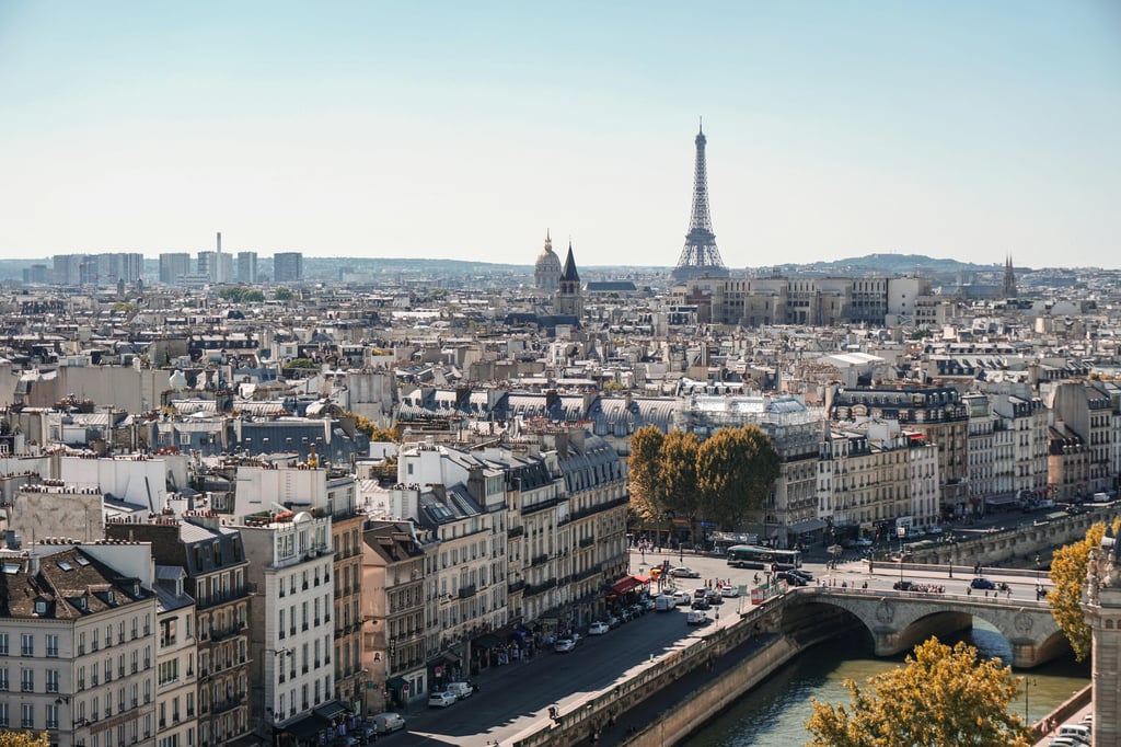 Paris 7e arrondissement : secrets, monuments et coins cachés