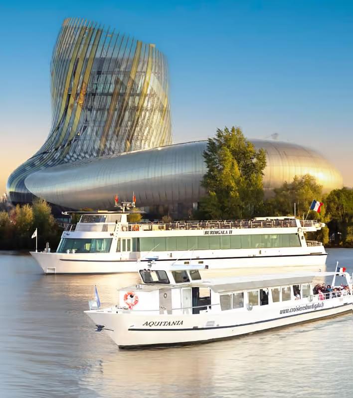 🛳️ Croisière découverte : Le Bordeaux historique au fil de l'eau