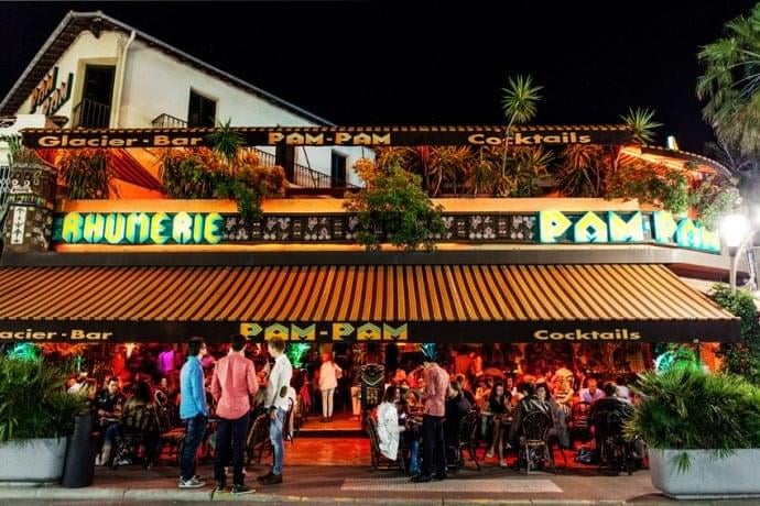 Soirée au Pam Pam à Juan-les-Pins