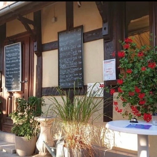 A wonderful breakfast in the towncenter of Prague