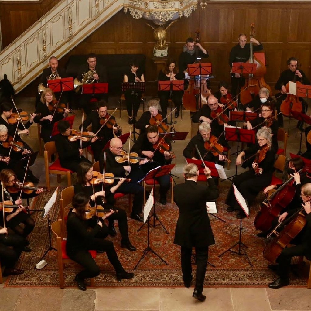 Autumn Leaves and Kiyomizu Temple, a World Heritage Site in Kyoto