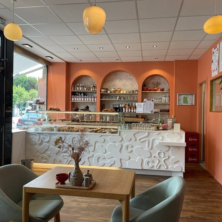 Petit déjeuner chez Caouette