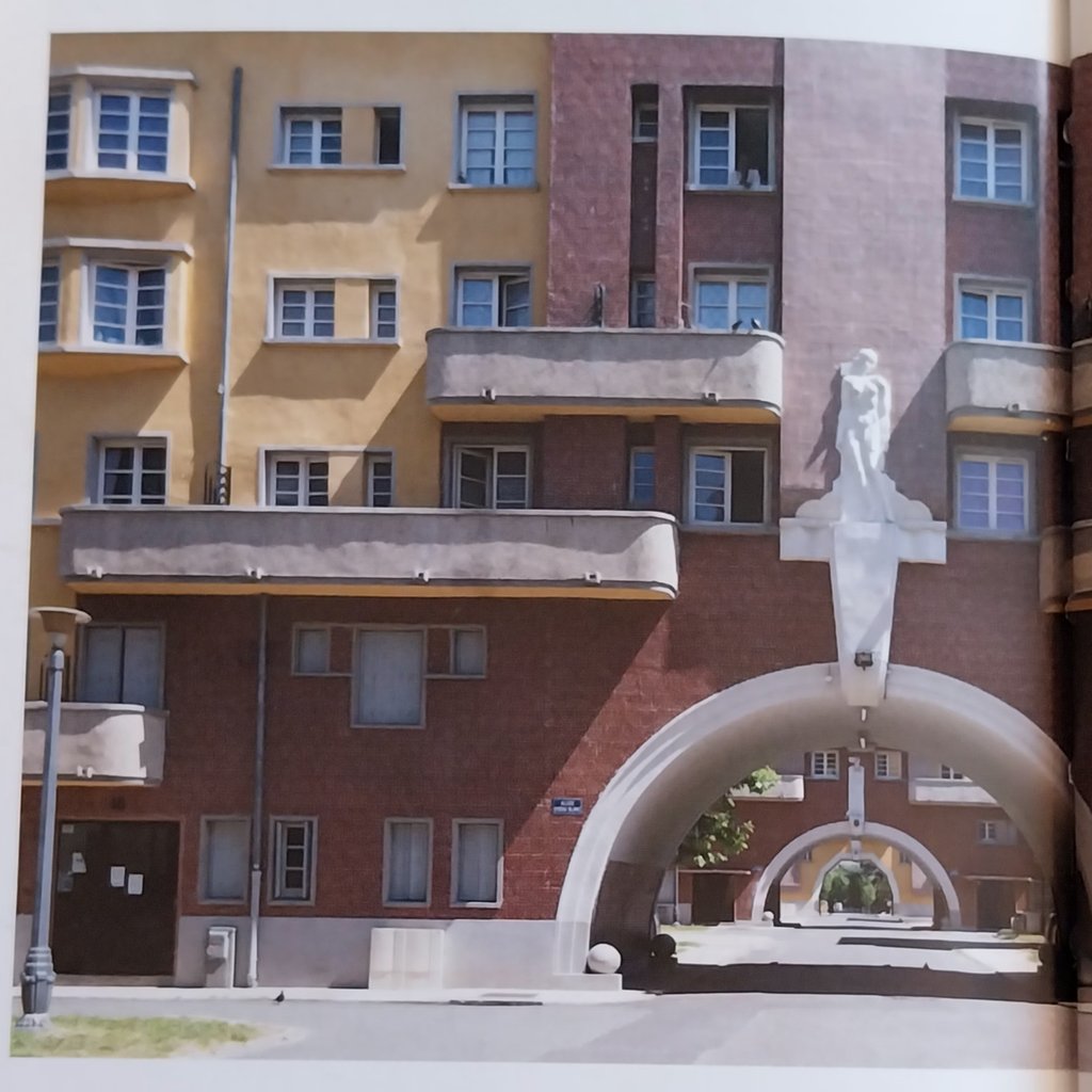 la cite 212 du blanc mesnil