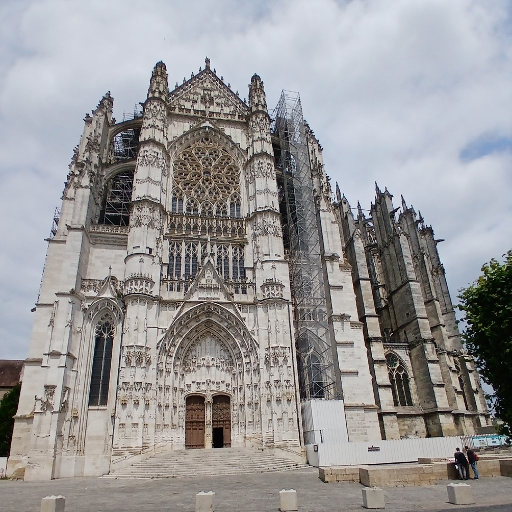 Cathédrale de Beauvais plus musée de l'Oise