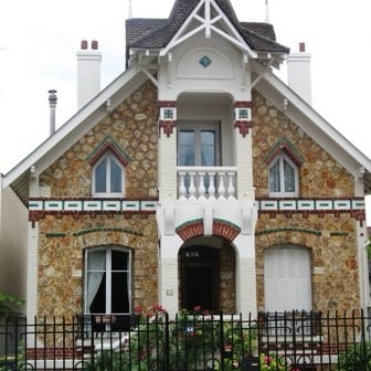 Balade architecturale : visite guidée d’Enghien-Les-Bains (95)