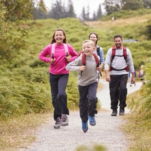 March, Minsk, Belarus, 04.10.2020 (film: kodak aerocolor). 