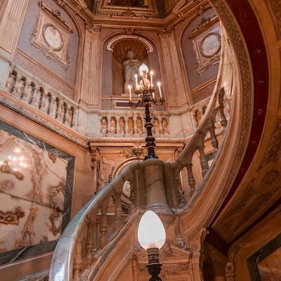 Visite guidée de l’hôtel Païva