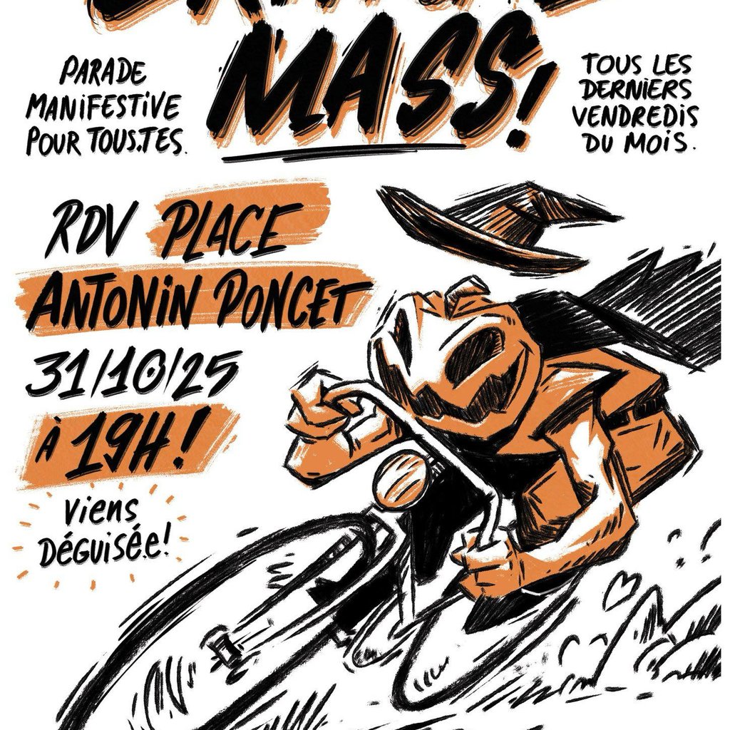 People walking in crowds carrying offerings during Ngaben Ceremony in Bali