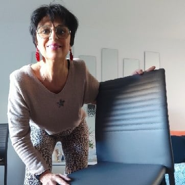 woman doing exercise