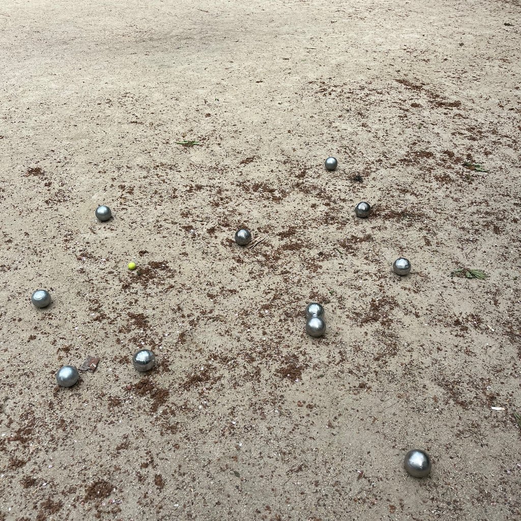 Pétanque parisienne
