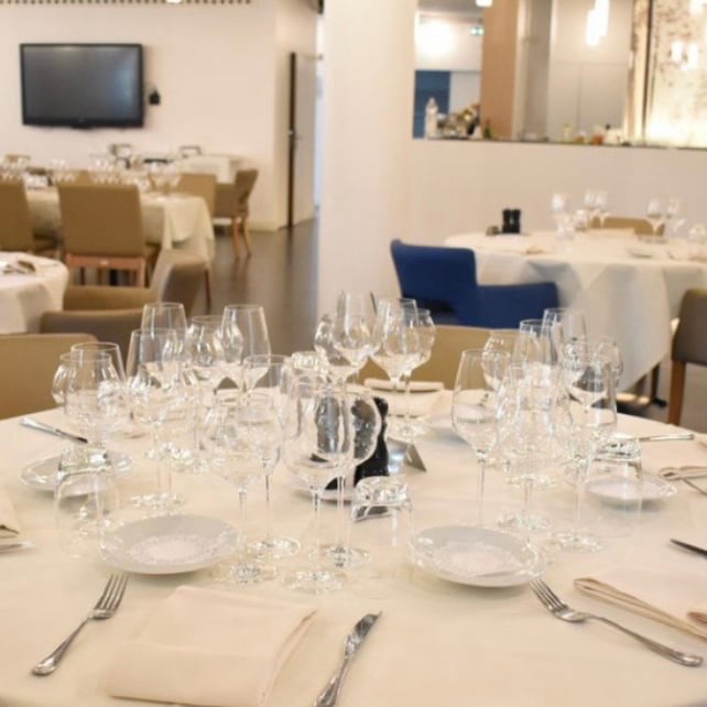 brown padded sofa chair