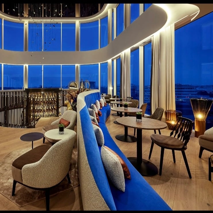 Traditional bar neon sign 