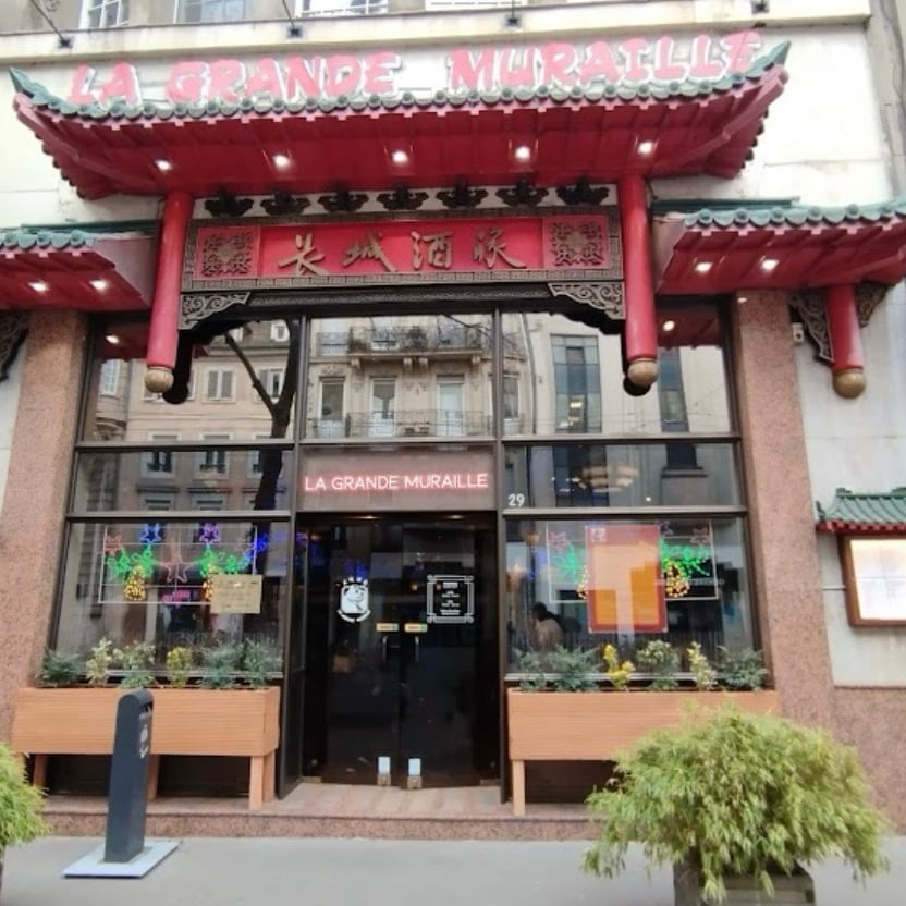 Déjeuner à la Grande Muraille