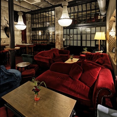 Apéro au bar caché + dîner à la Brasserie Aeden Place