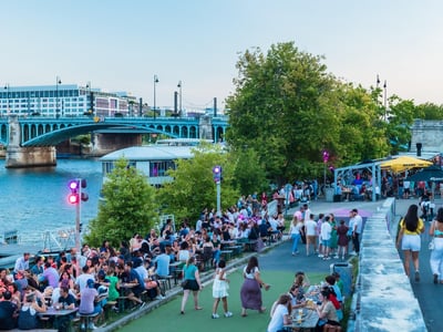 🎶 Guinguette d’été sur la Seine 💃🕺