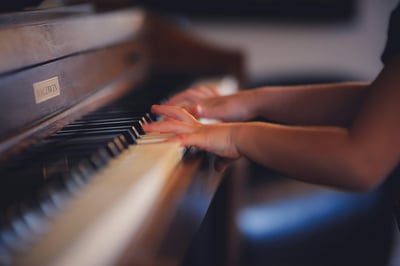 Déjeuner Dansant animé par un DJ