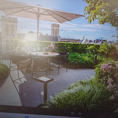 Pause gourmandes jardin-terrasse Cheval Blanc