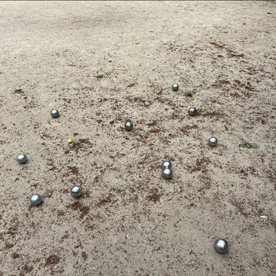 petanque conviviale dans les jardins des tuileries