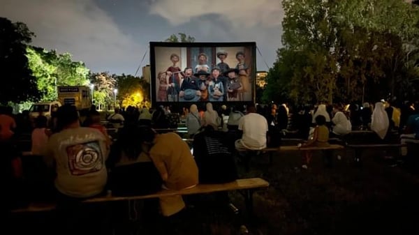 🎬 Ciné-mondes en plein air : "Interdit aux chiens