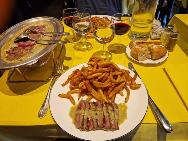 Viande savoureuse à l'Entrecôte