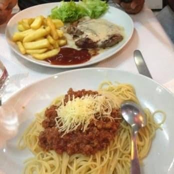Déjeuner 🍽️ convivial & amical : Restaurant Villa Poulbot