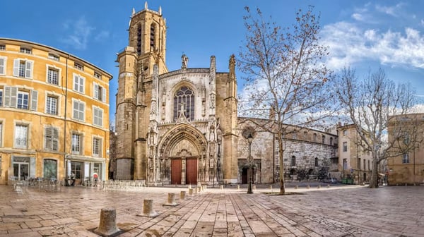Visite de la cathédrale saint-sauveur