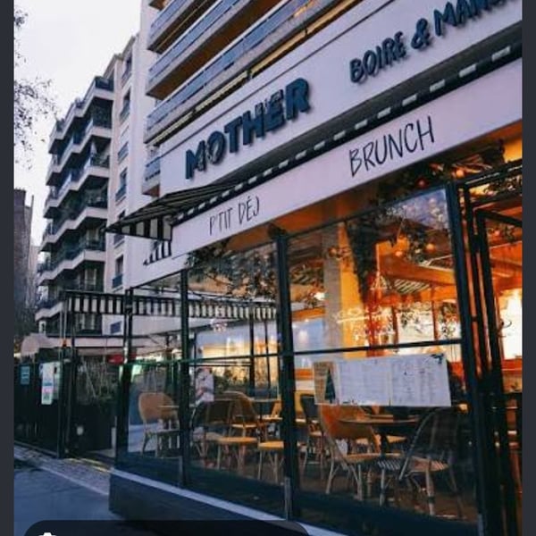 Prendre un verre au Mother à Boulogne