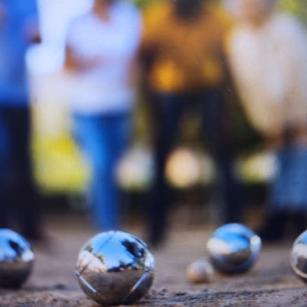 PETANQUE AMICALE AUX TUILERIES