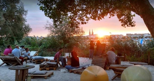 Coucher de soleil aux chantiers de la garonne