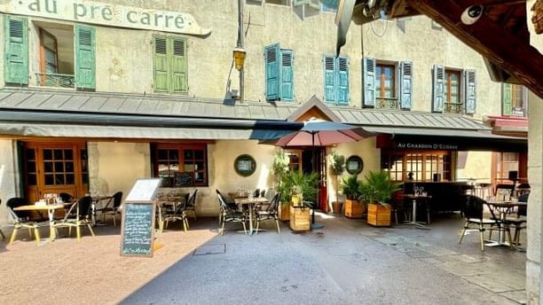 Bienvenue à Annecy — Déjeuner à la Brasserie de la Paix