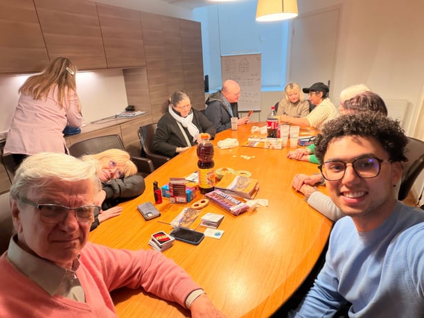 Jeux de société chez Colette avec Lounès de l'équipe Colette