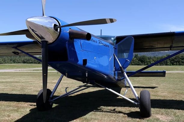 Découvrez l'aérodrome du Polygone et toutes les activités aériennes!