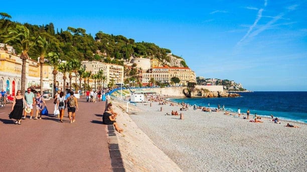 Le soleil revient, balade promenade des anglais