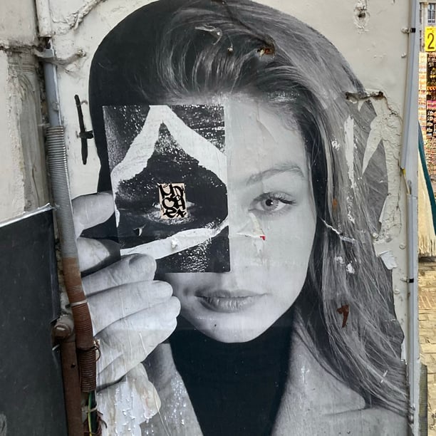 Noir c’est Noir, Café Polar