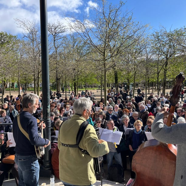 Chorale de rue avec les Bachiques Bouzouks