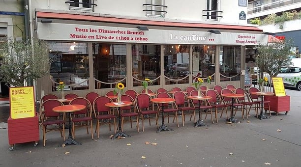 Petit verre en terrasse
