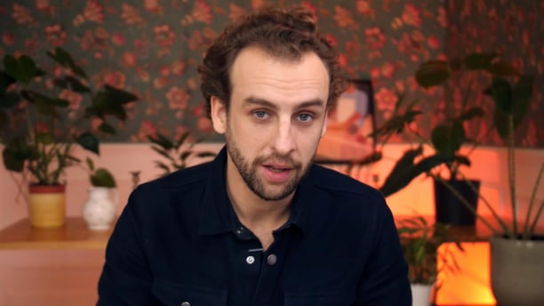 Conférence en ligne : célibataires après 50 ans, Antoine Geraud vous aide à trouver l’amour 💛